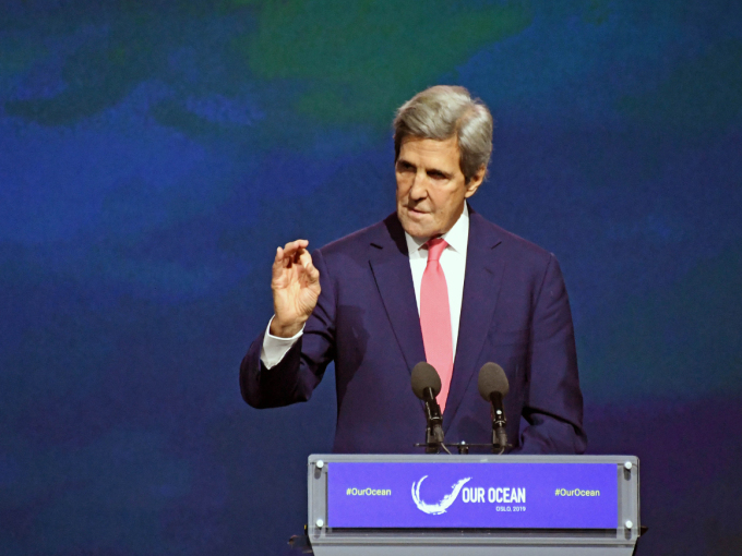 Former US Secretary of State John Kerry was a driving force behind the start of the Our Ocean conferences. He also took the podium in Oslo today. Photo: Sven Gj. Gjeruldsen, The Royal Court.